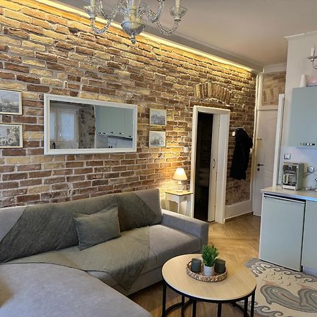 Bruskos Luxury Apartment Corfu  Exterior photo
