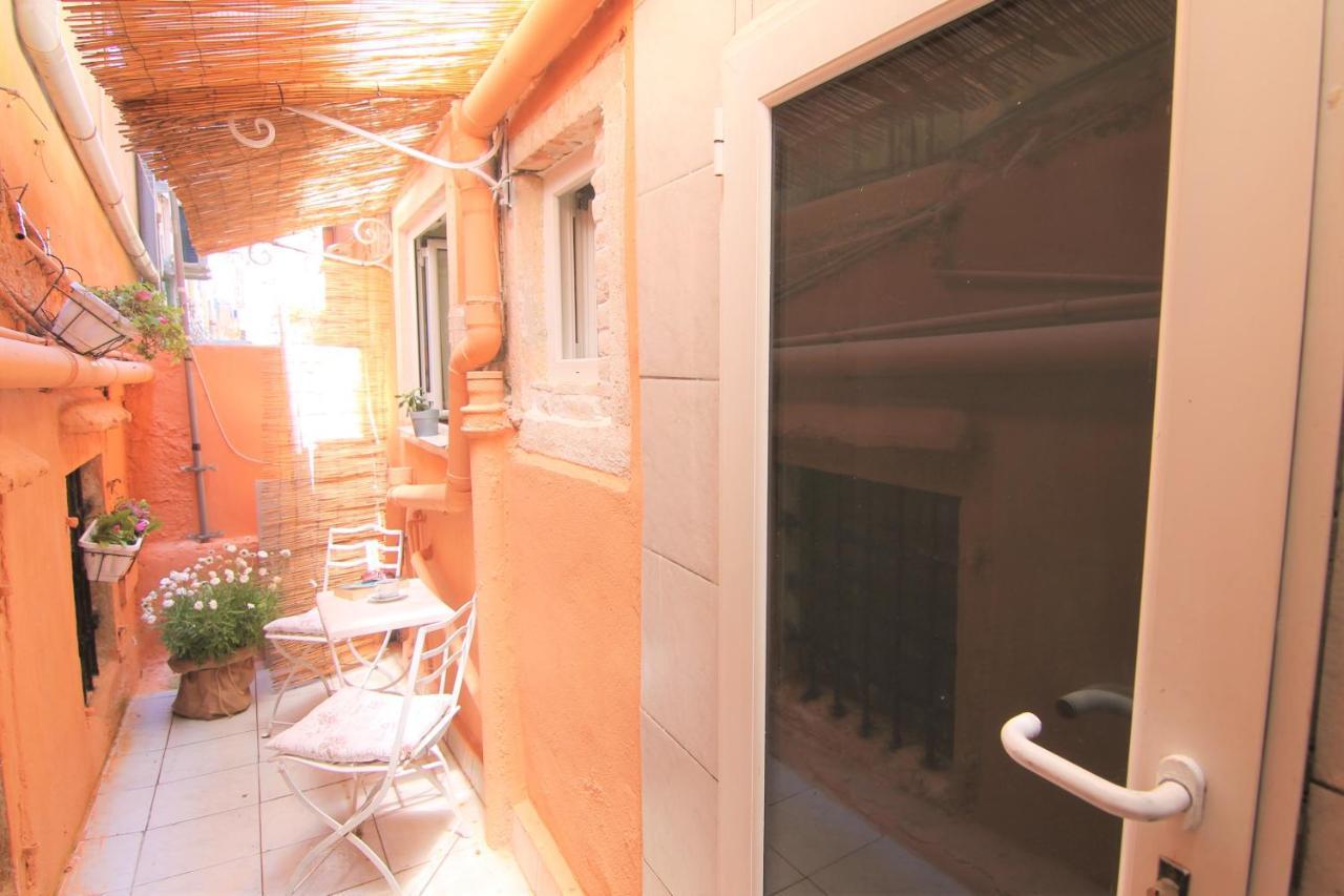 Bruskos Luxury Apartment Corfu  Exterior photo